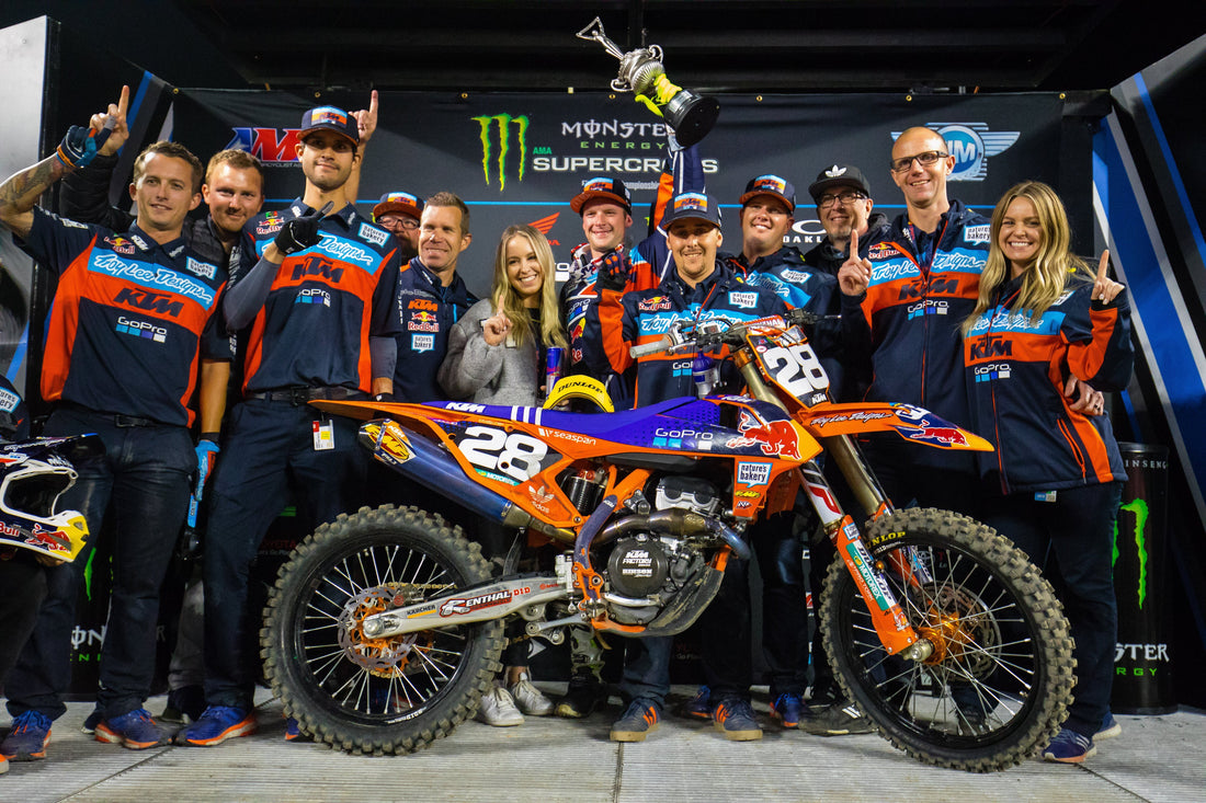 Troy Lee Designs/Red Bull/KTM’s McElrath Dominates at Supercross Season Opener