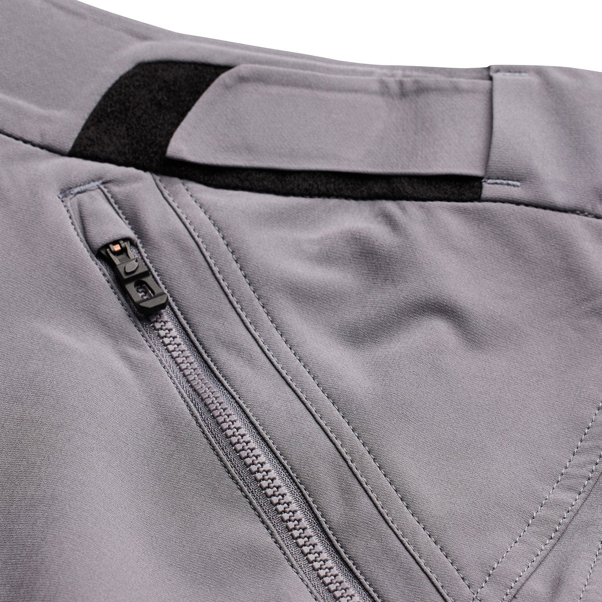 Skyline Air Short Shell Mono Anthrazit