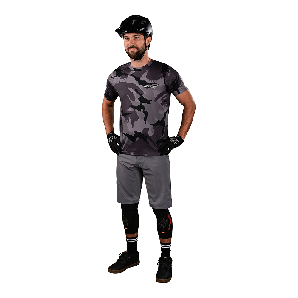 Troy Lee Flowline Short W/Liner Solid Charcoal