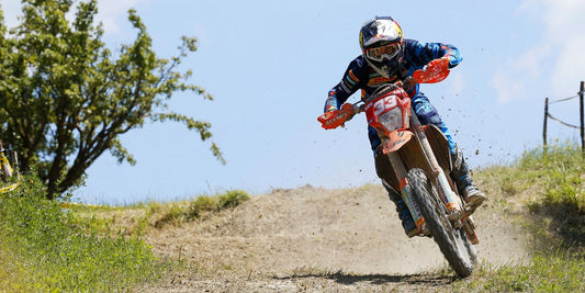 Taylor Robert Closes Out World Enduro Series With The Overall Win