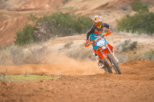 Troy Lee Designs’ Robert and Martinez Start National Hare and Hound Season With Stellar Rides in Lucerne Valley