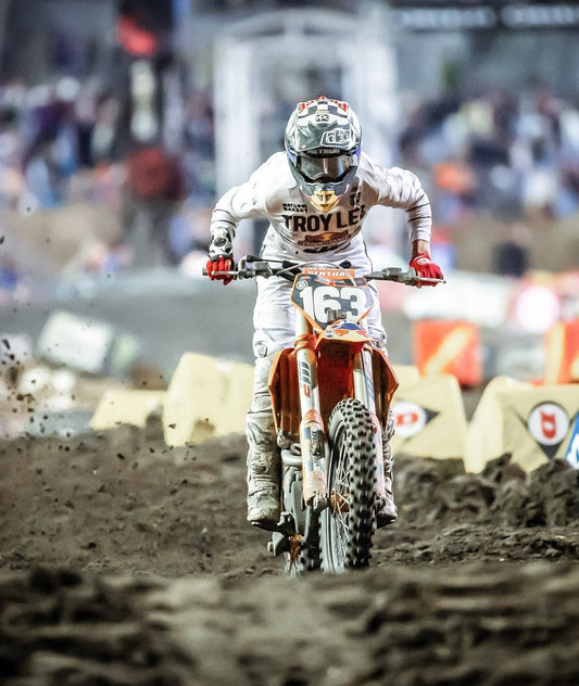 Supercross Returns