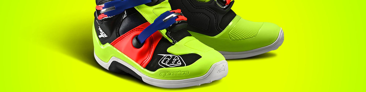 Moto Boots