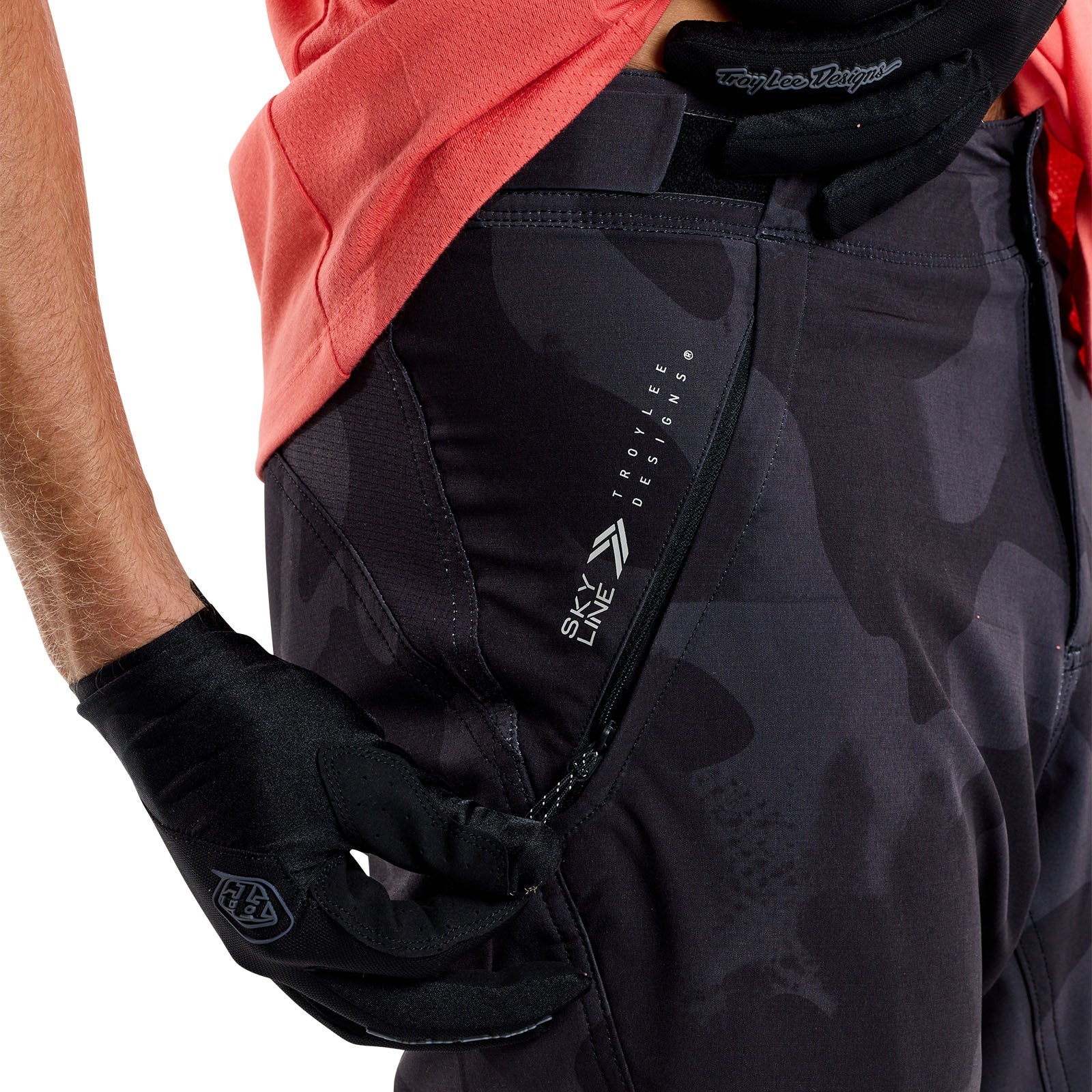 TLD Skyline-Hose Scrubland, Carbon